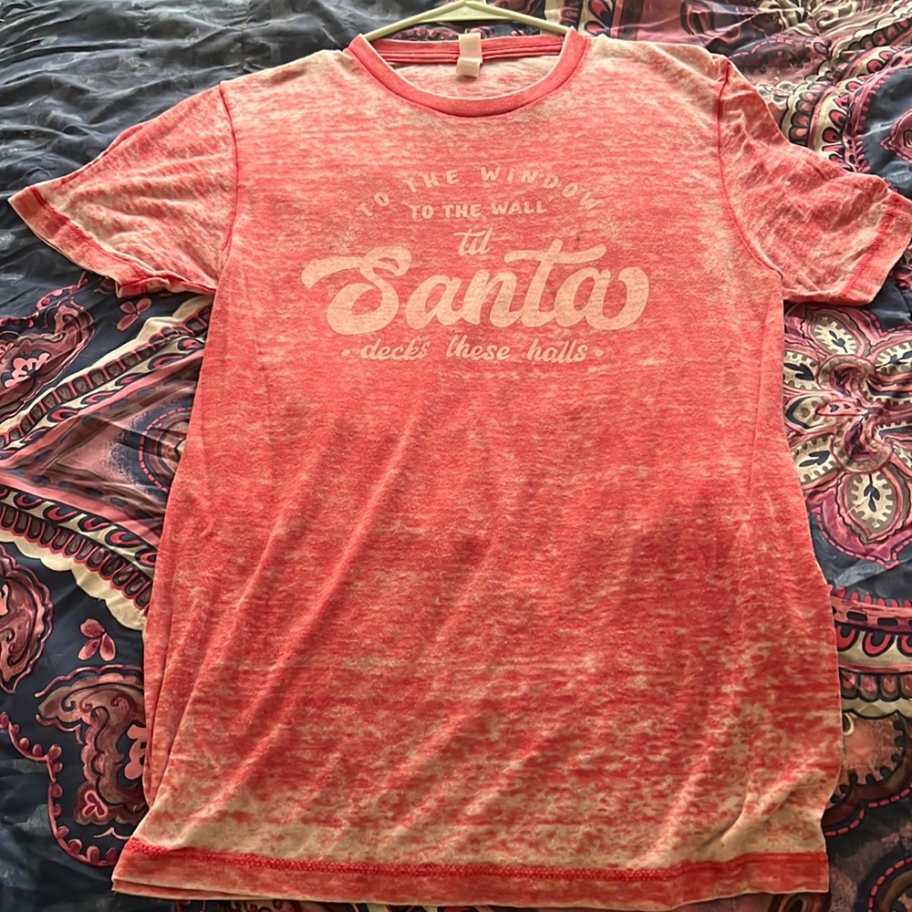 Lauriebelles Santa tee